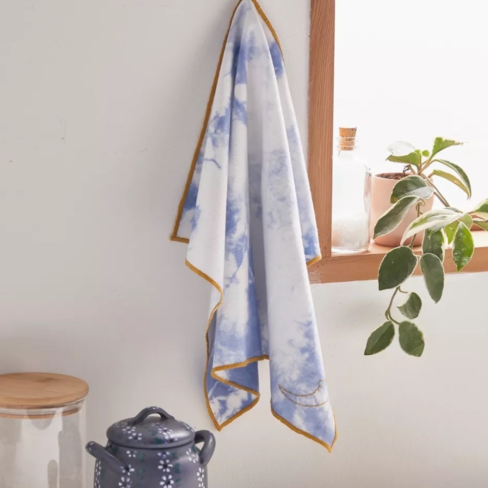 Set of 2 NWT Urban Outfitters Celestial Tie-Dye Tea Towels